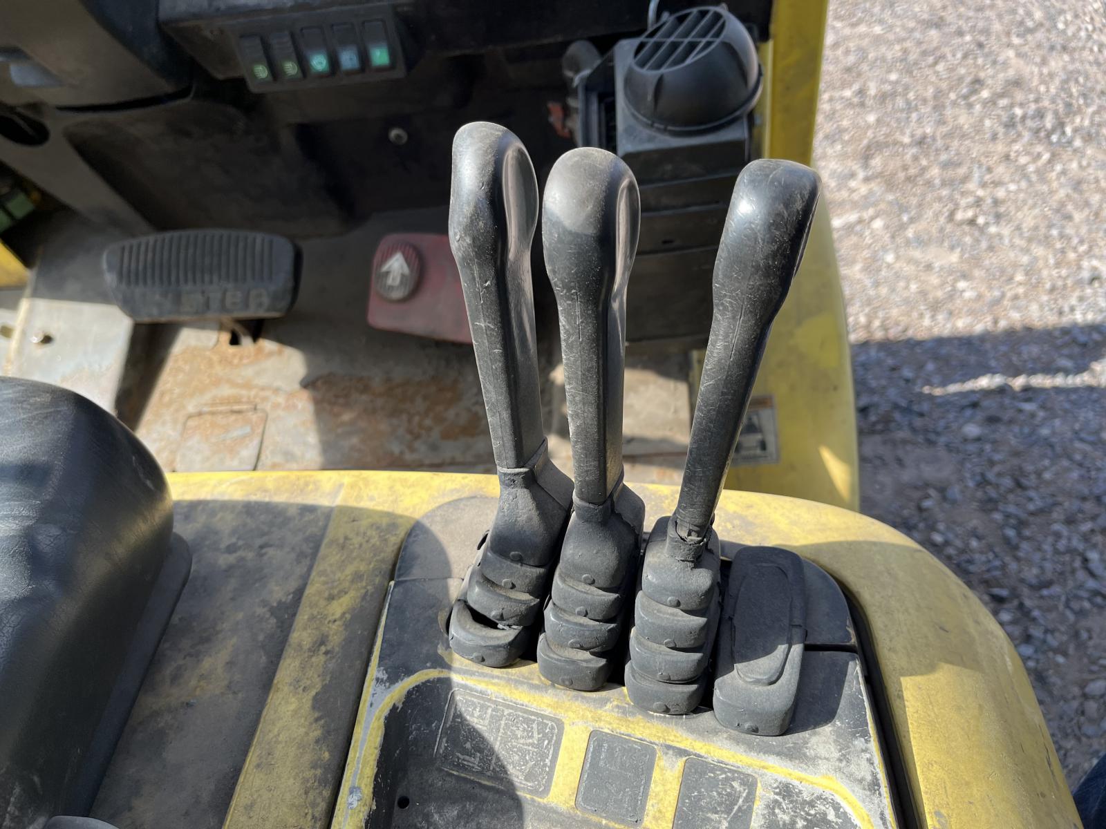 ./imagenes/INVOICE/2019/17944/HYSTER H65XM (8).JPG